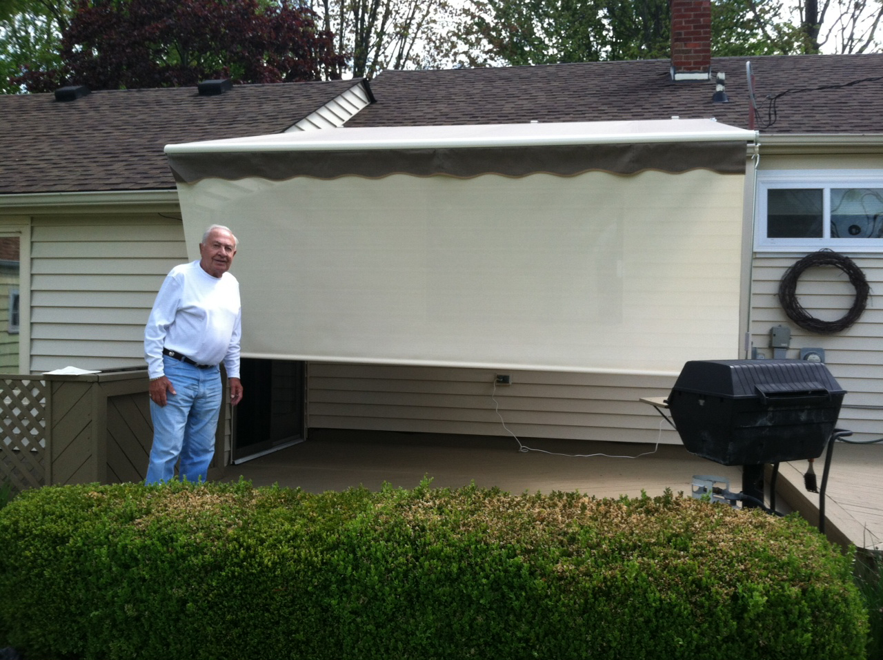 Mr. Kujat St. Clair Awning